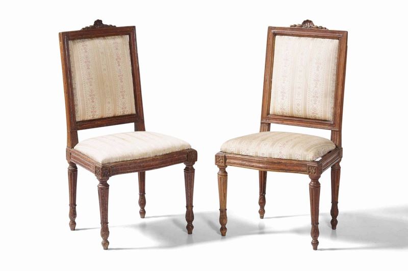Coppia di sedie Luigi XVI in noce  - Auction Dimore italiane | Cambi Time - Cambi Casa d'Aste