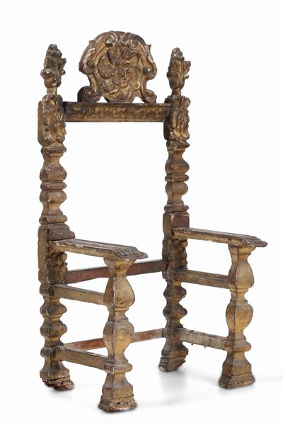Modello di Poltrona in Legno Dorato. XVII Secolo