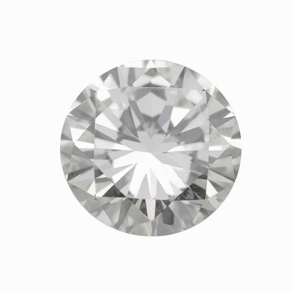 Diamante taglio brillante di ct 4.86, colore N, caratteristiche interne VS1, fluorescenza faint