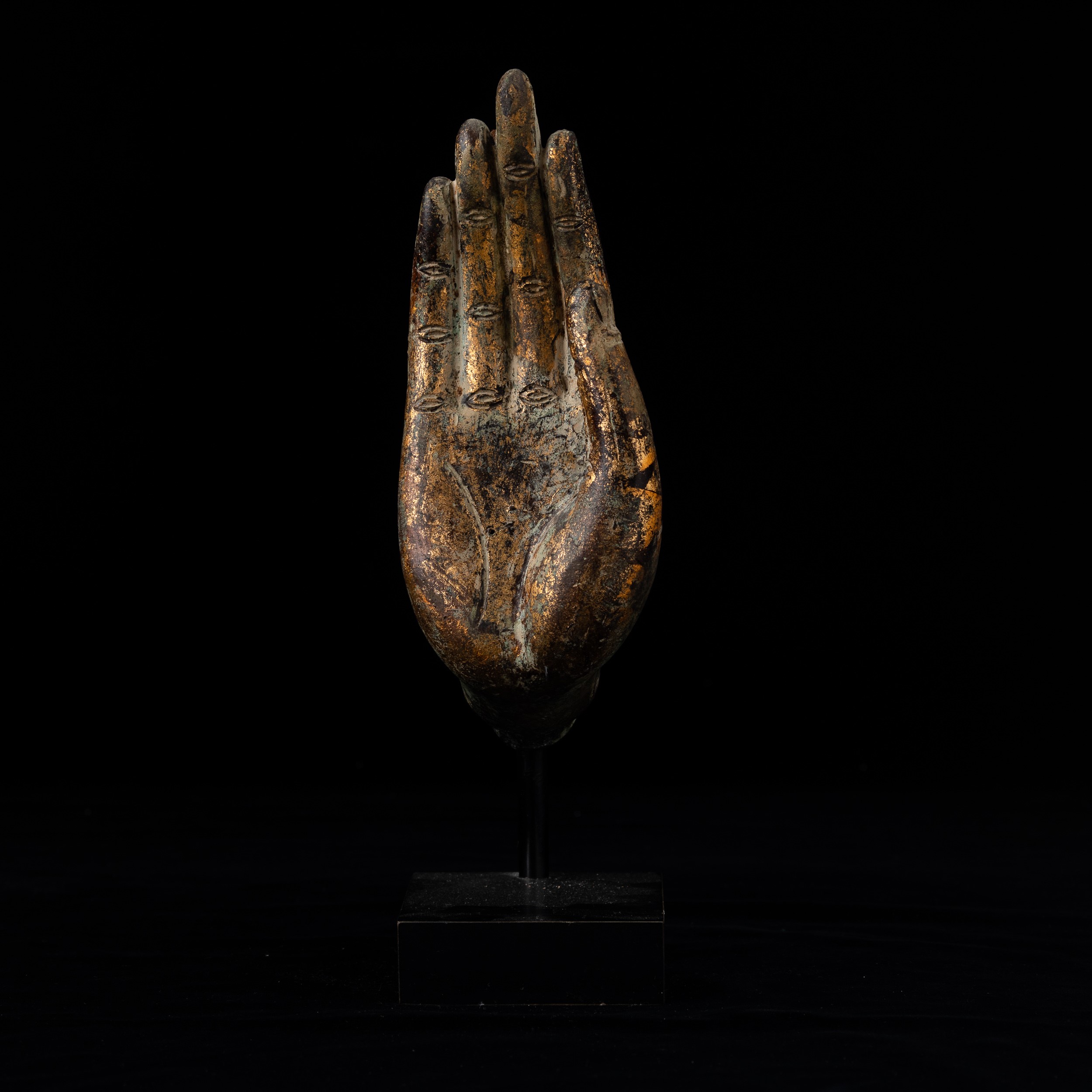 Mano benedicente, bronzo con tracce di doratura, Thailandia, XVIII secolo