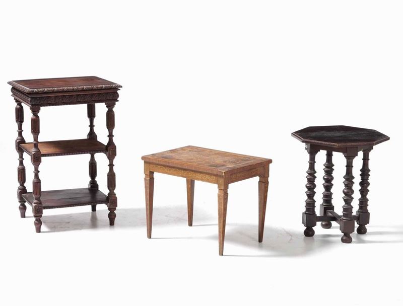 Lotto di 3 tavolini da appoggio diversi  - Auction Antique January - Cambi Casa d'Aste