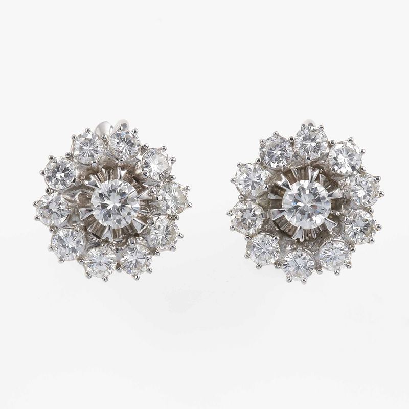 Pair of diamond and gold earrings  - Auction Jewels - Cambi Casa d'Aste