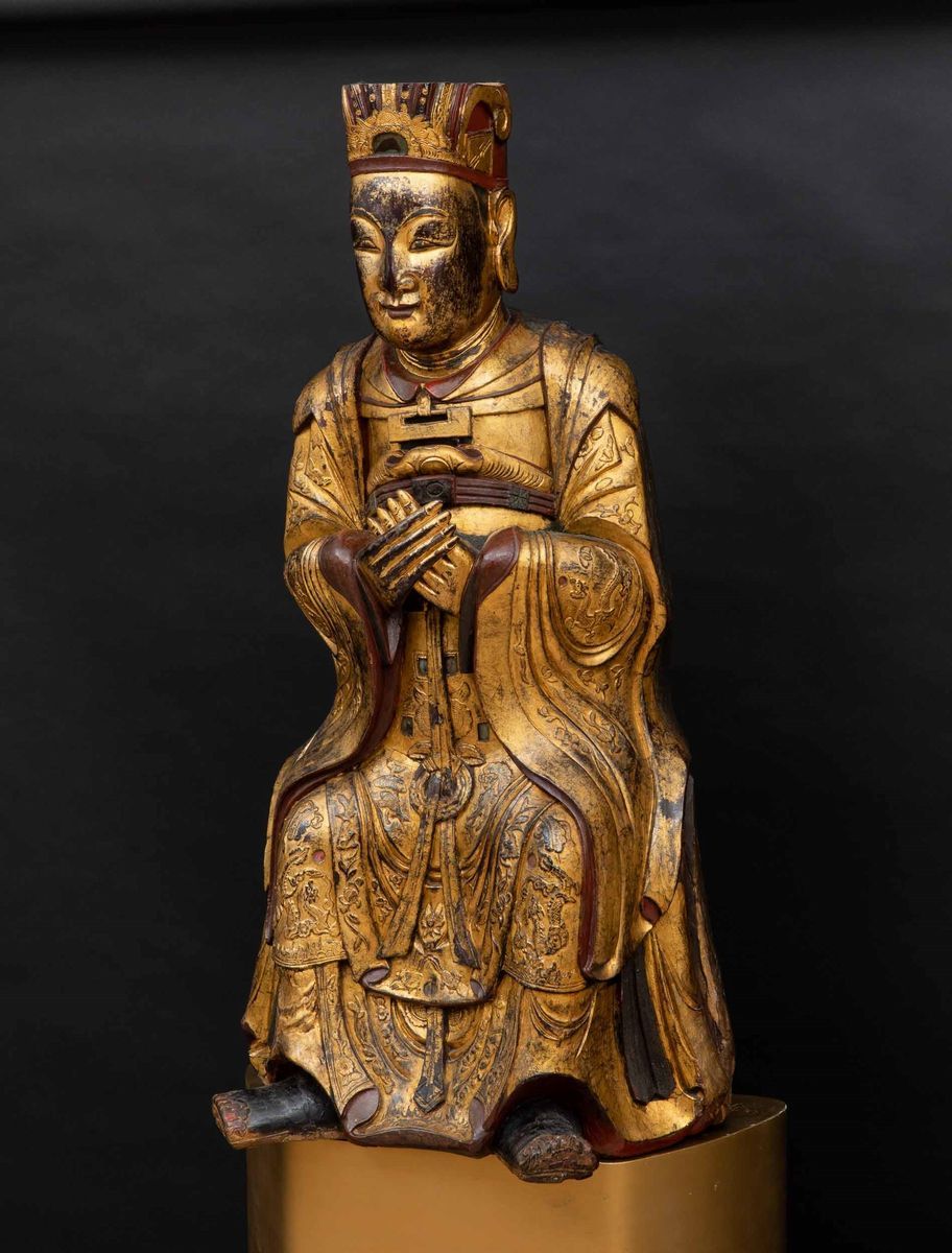 Importante Figura di Dignitario in Legno Laccato e Dorato, Cina, Canton, Dinastia Qing, Prima Met...
