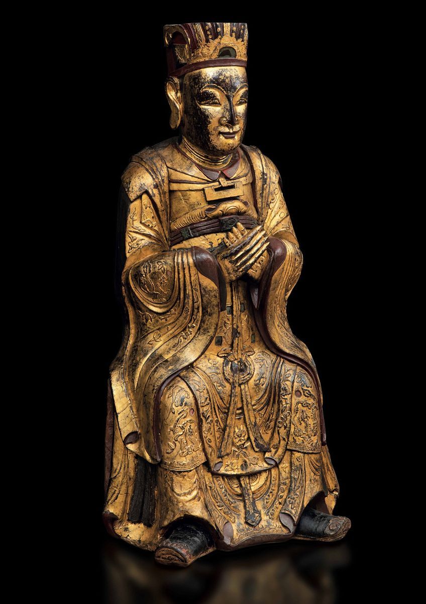 Importante Figura di Dignitario in Legno Laccato e Dorato, Cina, Canton, Dinastia Qing, Prima Met...