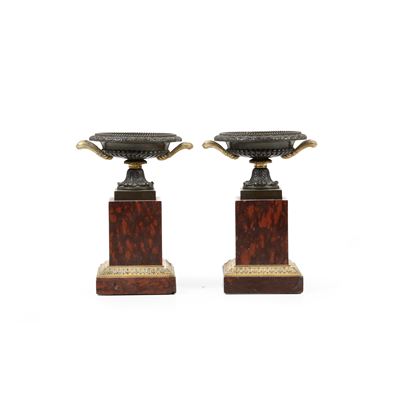 Coppia di Alzate in Bronzo e Marmo Rosso, Francia XIX-XX Secolo