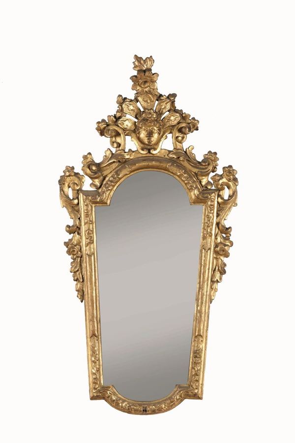 Sei specchiere in legno intagliato e dorato. XIX-XX secolo