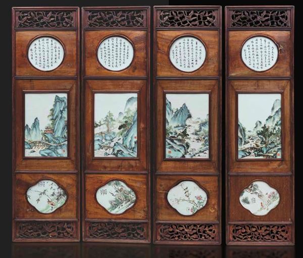 Quattro importanti pannelli con placche in porcellana finemente dipinte e raffiguranti paesaggi, iscrizioni e soggetti naturalistici, Cina, Dinastia Qing, XIX secolo