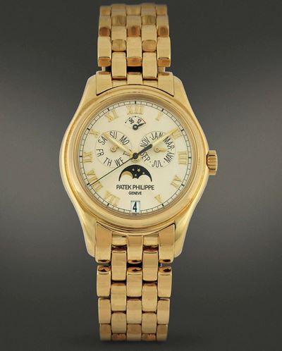 Patek Philippe - Annual Calendar Orologio a Carica Automatica in Oro Giallo 18 Kt con Funzione di...