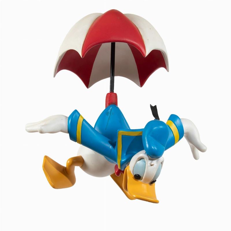 Disney: Donald Duck statuette with parachute  - Auction POP Culture and Vintage Posters - Cambi Casa d'Aste