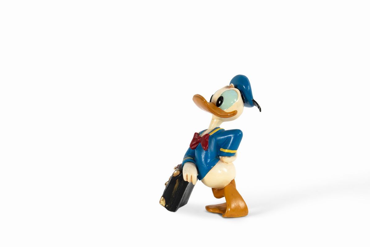 Disney: Statua Paperino con Valigia