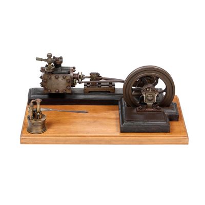 Modello di pompa a mano e motore a vapore dimostrativo, circa 1930