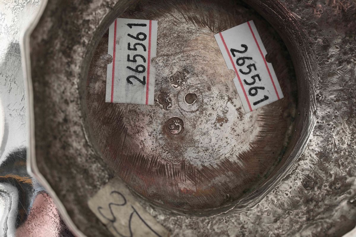 Caffettiera in Argento Fuso, Sbalzato e Cesellato, Repubblica Veneta XVIII Secolo