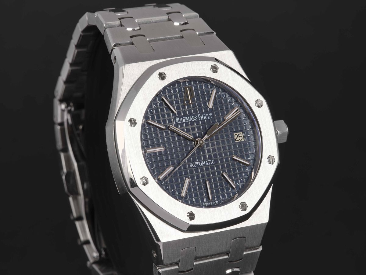 Audemars Piguet - Royal Oak Orologio a Carica Automatica in Acciaio con Quadrante Blu Lavorato co...