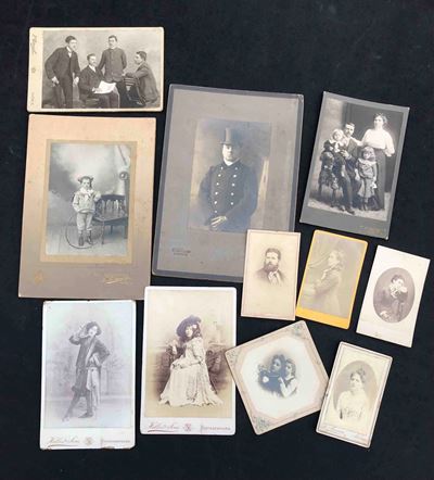 Hellis & Sons e Altri Fotografi. Lotto di 11 Foto D’epoca