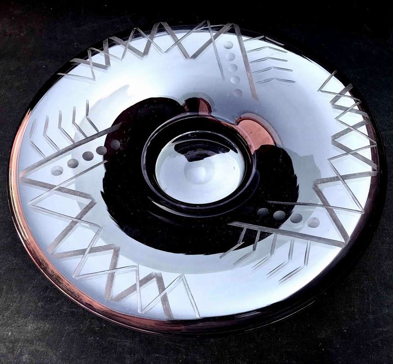 Piatto decò inciso alla mola in vetro violetto anni'30  - Auction Over 300 lots on offer - Cambi Casa d'Aste