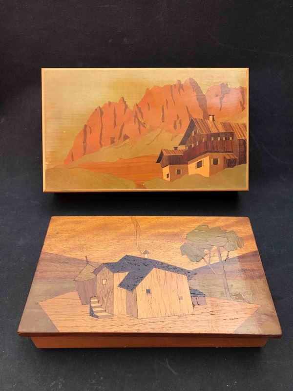 Due scatole in legno intarsiate con paesaggi. Anni'40
