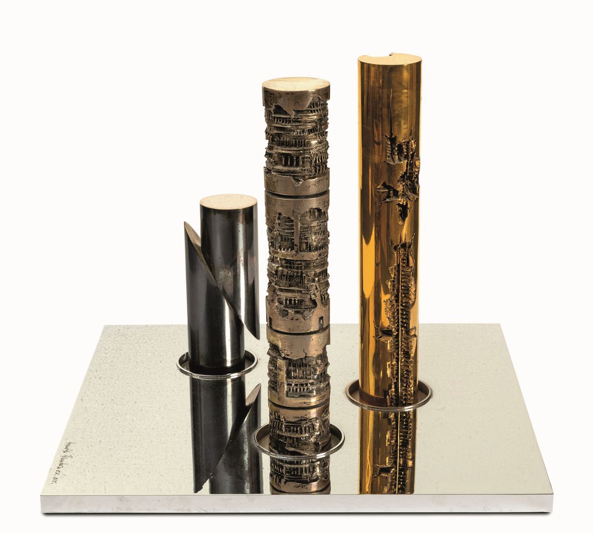 Arnaldo Pomodoro - Colonne per Financial Plaza Honolulu, Studio
