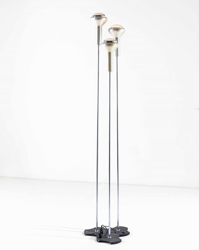 Gino Sarfatti : Sistema di tre lampade da terra mod. 1073  - Asta Design 200 - Cambi Casa d'Aste