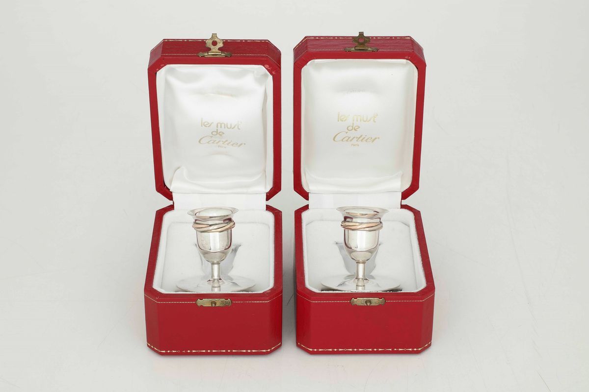 Coppia di Candelieri in Argento 925. Maison Cartier Paris. Francia Seconda Metà XX Secolo
