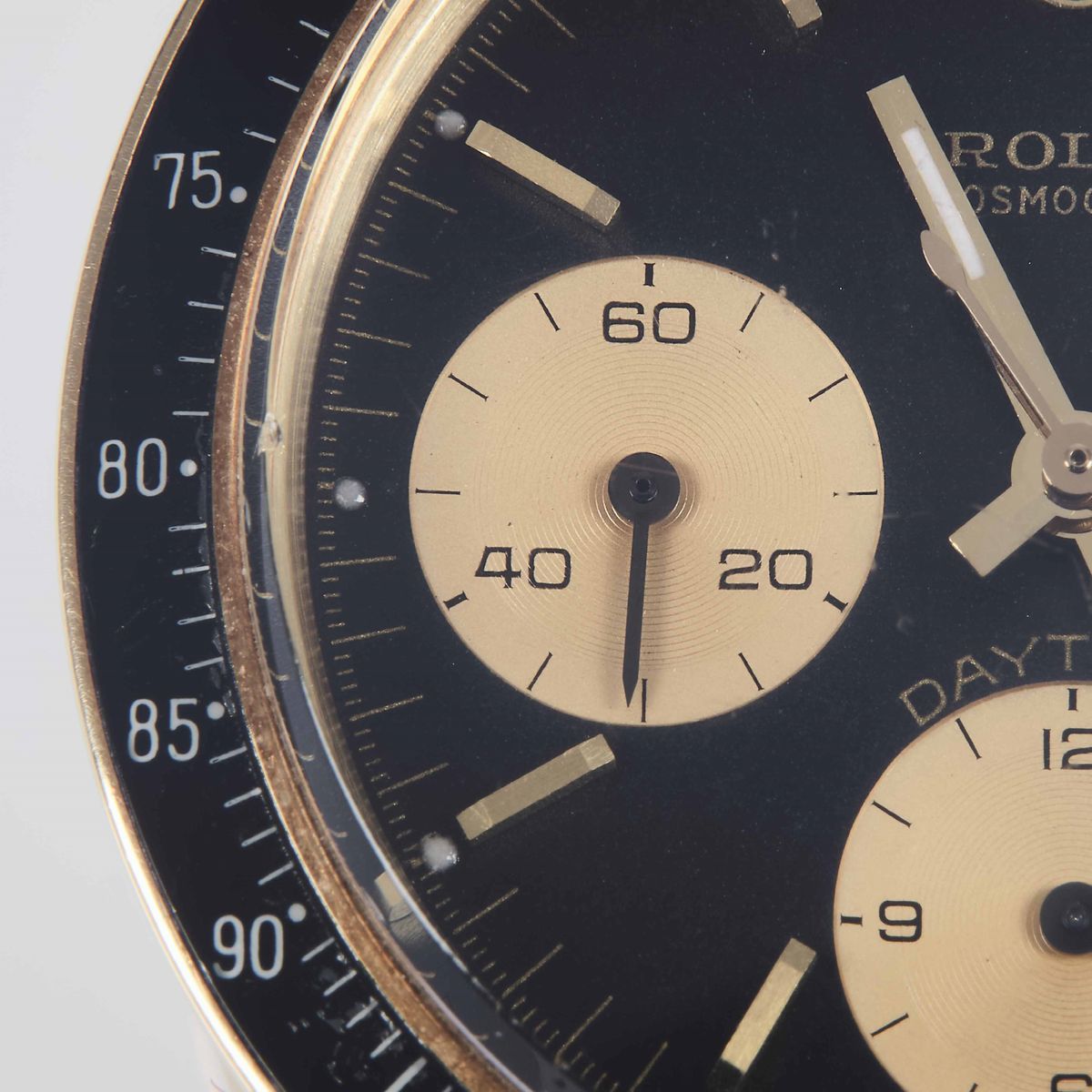 Rolex - Daytona Cronografo a Carica Manuale in Oro Giallo 14 Kt con 3 Contatori. Quadrante Nero c...