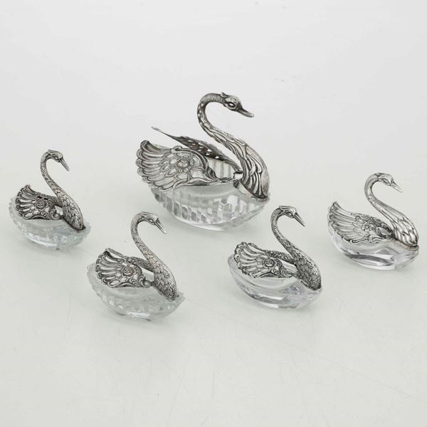 Lotto di cinque salini a guisa di cigno in argento e cristallo. Argenteria toscana del XX secolo, Firenze