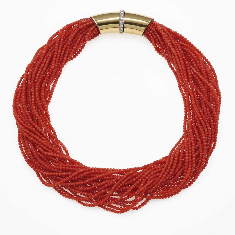 Repossi. Girocollo torsade in corallo con diamanti  - Asta Gioielli - Cambi Casa d'Aste