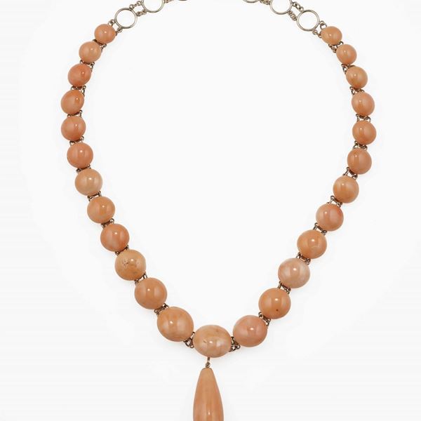 Collana e anello in corallo rosa