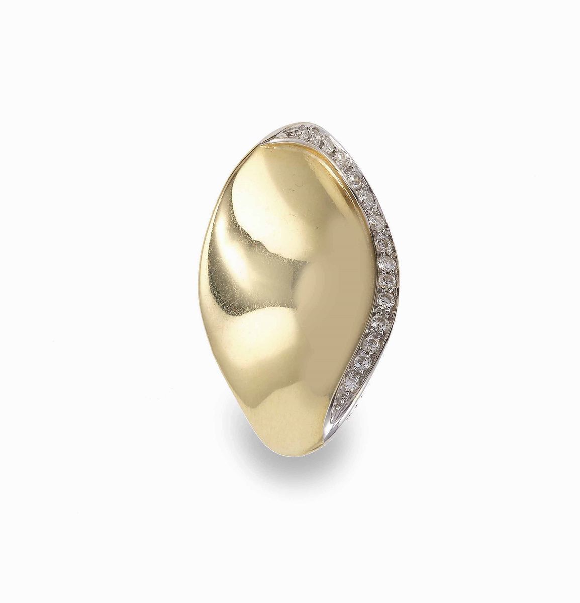 Scavia. Lotto Composto da Due Girocolli, un Bracciale, Due Spille ed un Orecchino con Piccoli Dia...