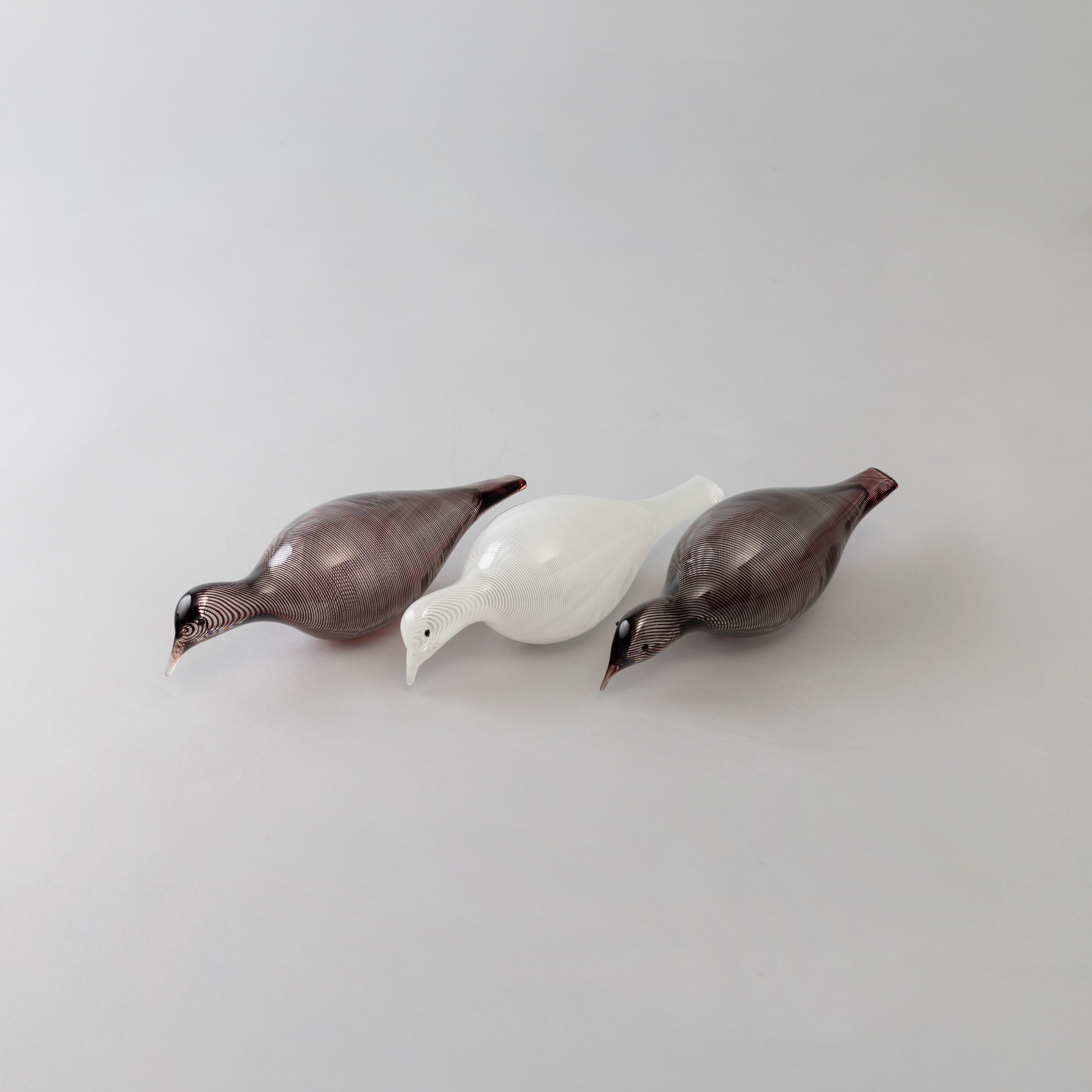 Tapio Wirkkala - Cinque colombe in vetro soffiato, Murano, decori a filigrana