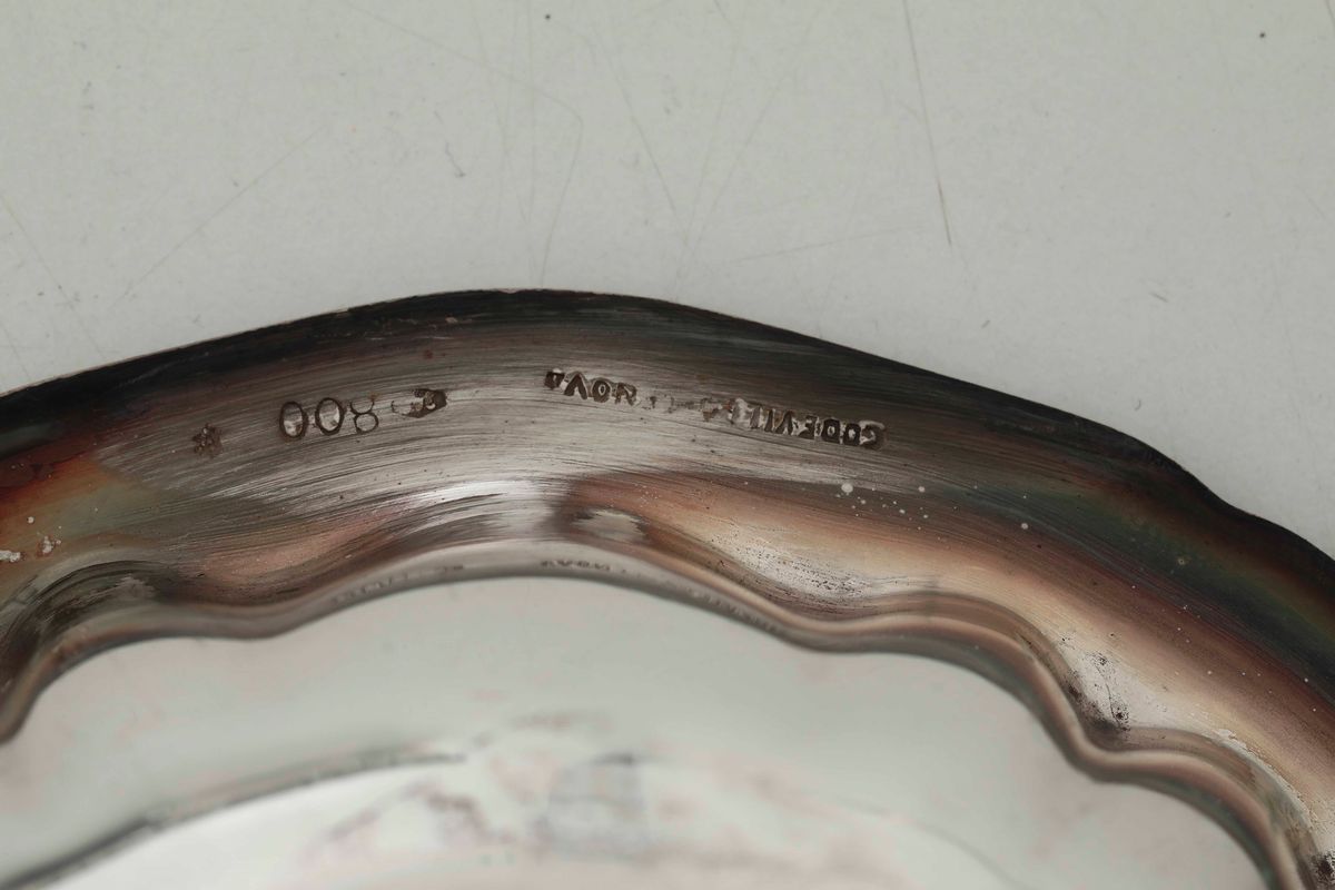 Dodici Coppette Lavadita e Dodici Piattini in Argento. Differenti Manifatture Italiane del XX Sec...