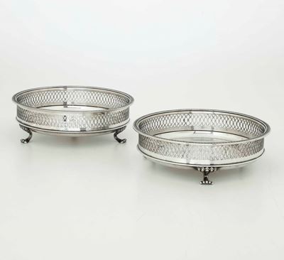 Argentiere Schiavon (Padova), Copia di cestini in argento fuso e traforato, argenteria veneta del...