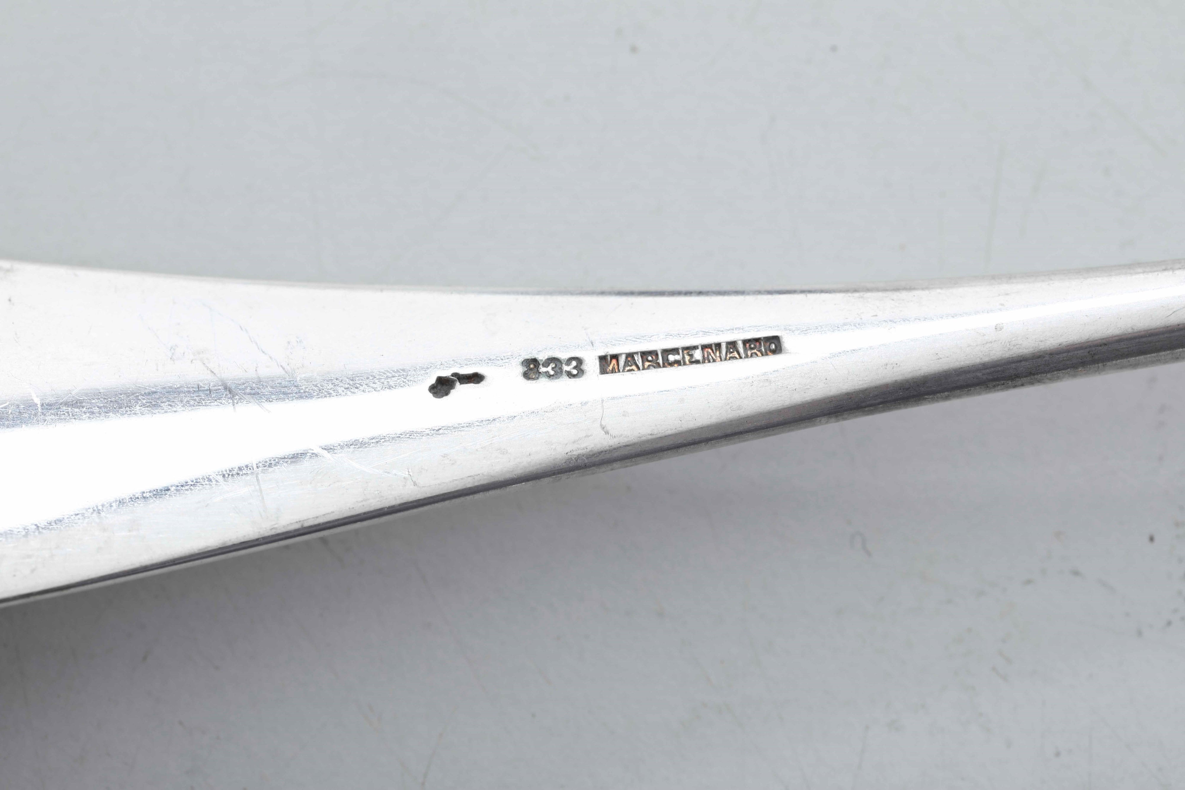 Servizio di Posate. Argento Fuso e Cesellato. Argenteria Italiana del XX Secolo