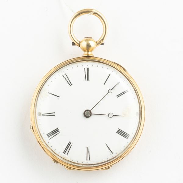 Orologio da collo in oro 18 kt, 1870 circa, quadrante bianco con rotture ore 3 ore 10, carica a chiavetta, movimento con scappamento a cilindro, mm 30, gr 18