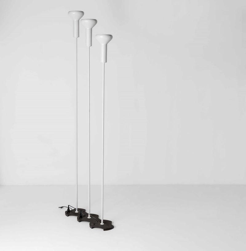 Gino Sarfatti : Sistema di tre lampade da terra mod. 1073  - Asta Design 200 - Cambi Casa d'Aste