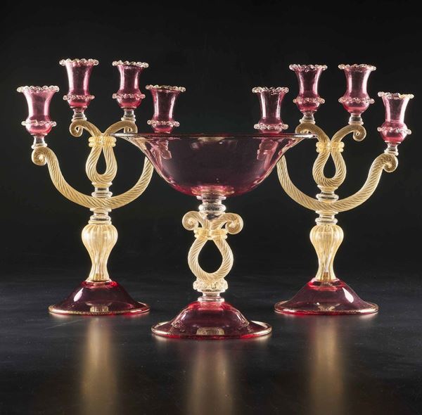 Coppia di candelabri e una coppa Murano, anni Settanta del Novecento 