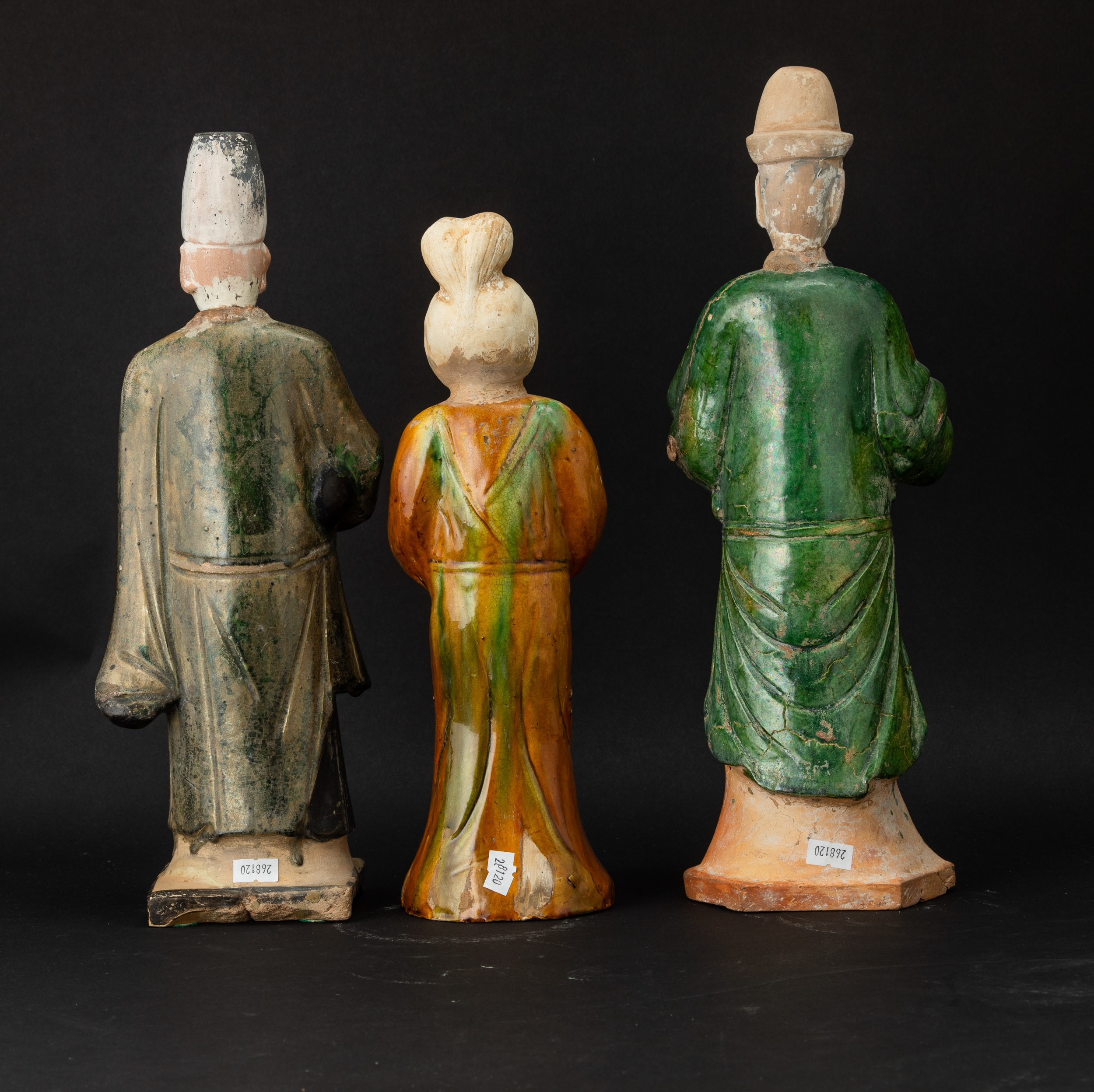 Arte orientale, Tre figure in terracotta invetriata, Cina, Dinastia Ming, XVII secolo