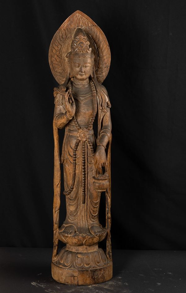 A wooden Guanyin, China, Qing Dynasty
