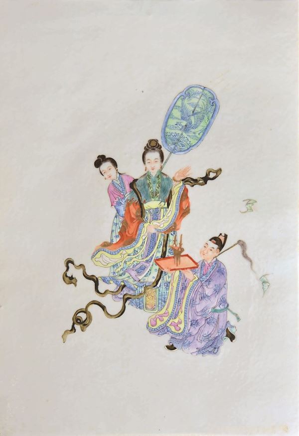 Placca in porcellana a smalti policromi raffigurante fanciulle, Cina, Dinastia Qing, XIX secolo