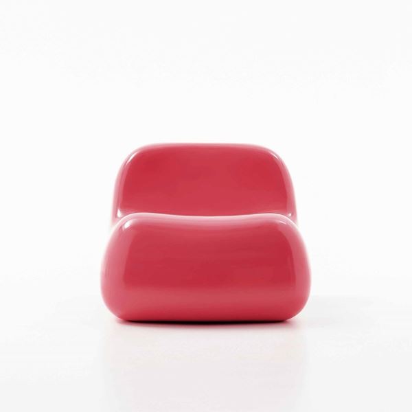 Jarel Portman,&#160;Bill Bradfield / Portman Architects - 085/100 Poltrona mod. Jumbo