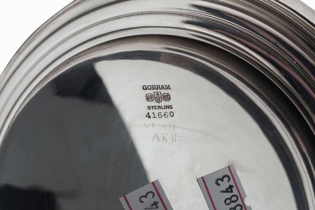 Centrotavola in Argento Sterling Fuso e Cesellato. Gorham Usa, XX Secolo