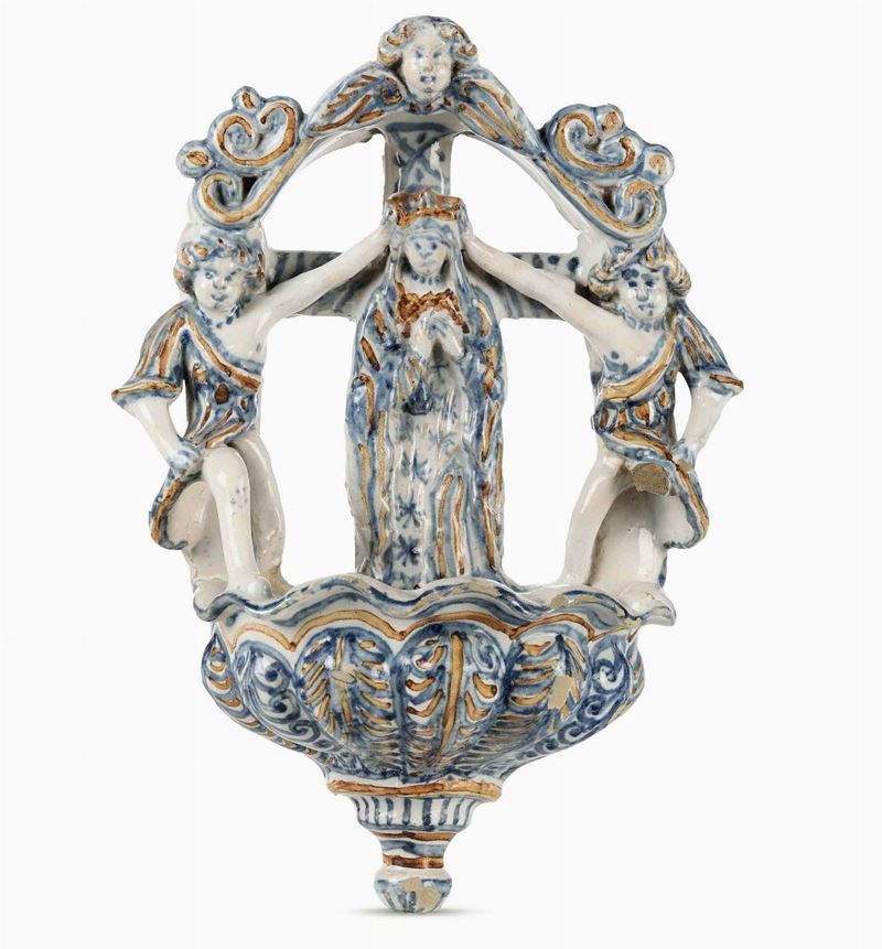 Acquasantiera Puglia, probabilmente Laterza, XVII secolo  - Auction Majolica and Porcelain - Cambi Casa d'Aste
