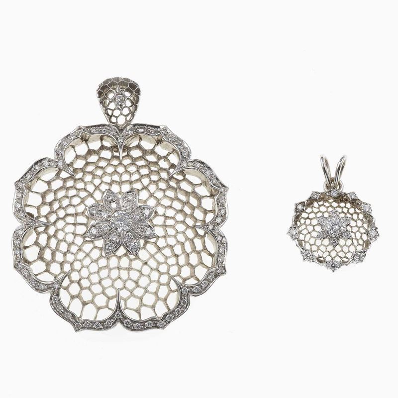 Two diamond and gold pendants. Signed M. Buccellati  - Auction Fine Jewels - Cambi Casa d'Aste