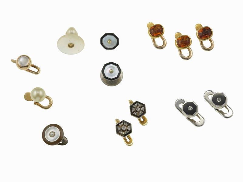 Piccola collezione di bottoni da sparato  - Asta Fine Jewels - Cambi Casa d'Aste