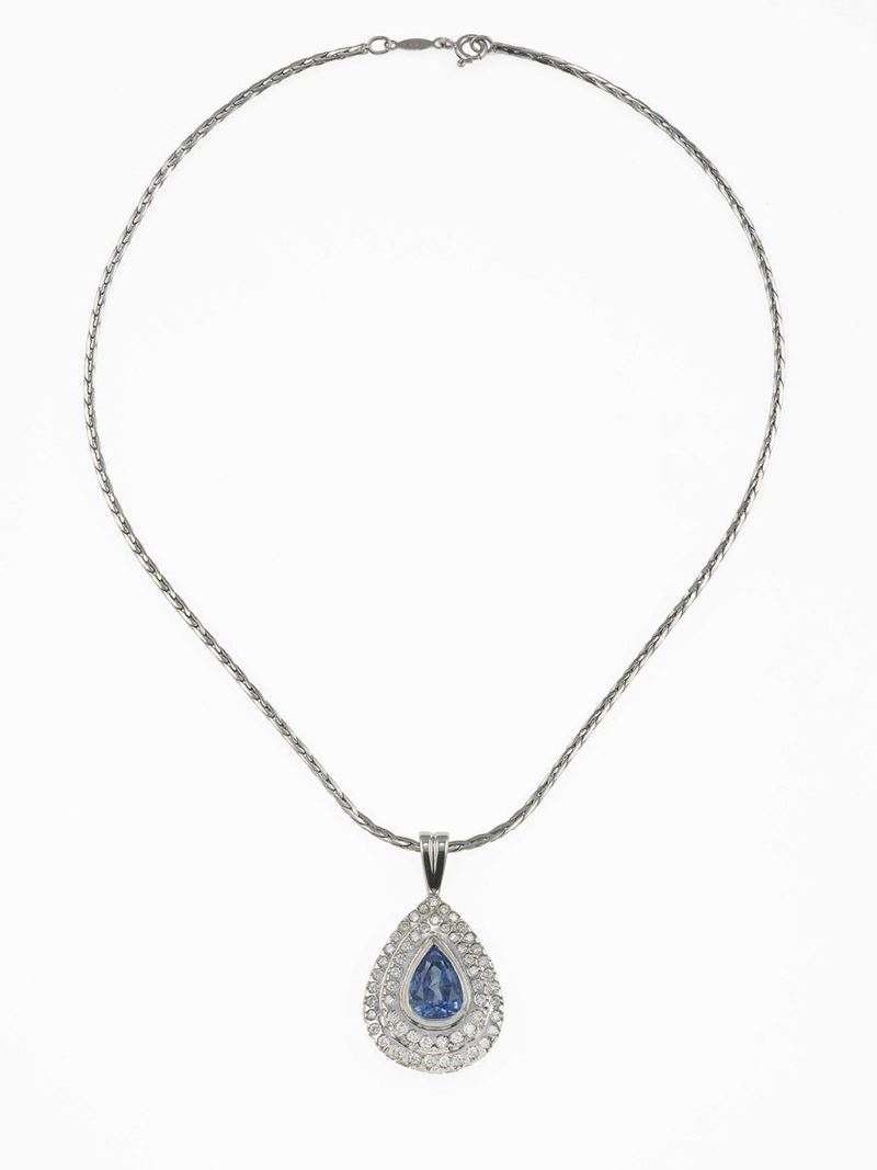 Pendente con zaffiro Sri Lanka di ct 6.60 circa e diamanti  - Asta Fine Jewels - Cambi Casa d'Aste