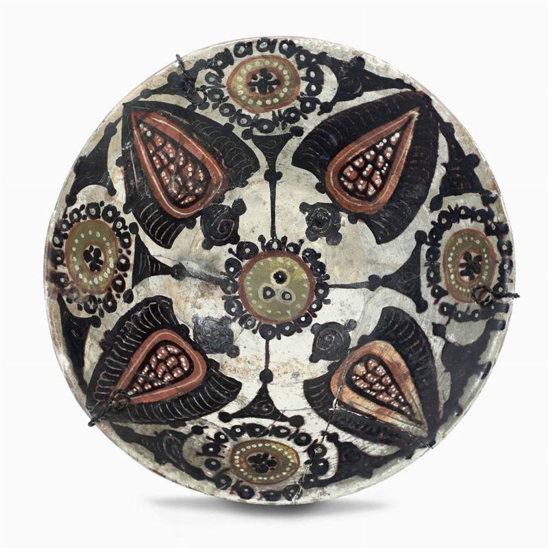 Coppa Persia (Iran), Nishapur o Samarcanda, X-XI secolo  - Auction Majolica and Porcelain - Cambi Casa d'Aste