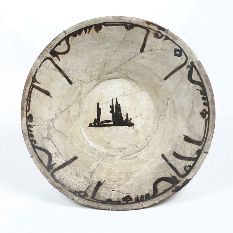 Grande coppa Persia (Iran), Nishapur, X-XI secolo  - Auction Majolica and Porcelain - Cambi Casa d'Aste