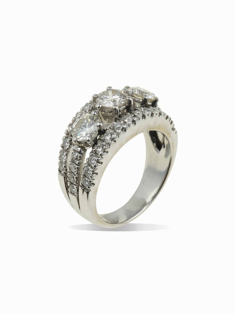 Anello con Diamanti Taglio Brillante per Ct 1.60 Circa