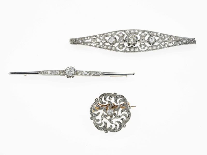 Three diamond and platinum brooches  - Auction Fine Jewels - Cambi Casa d'Aste