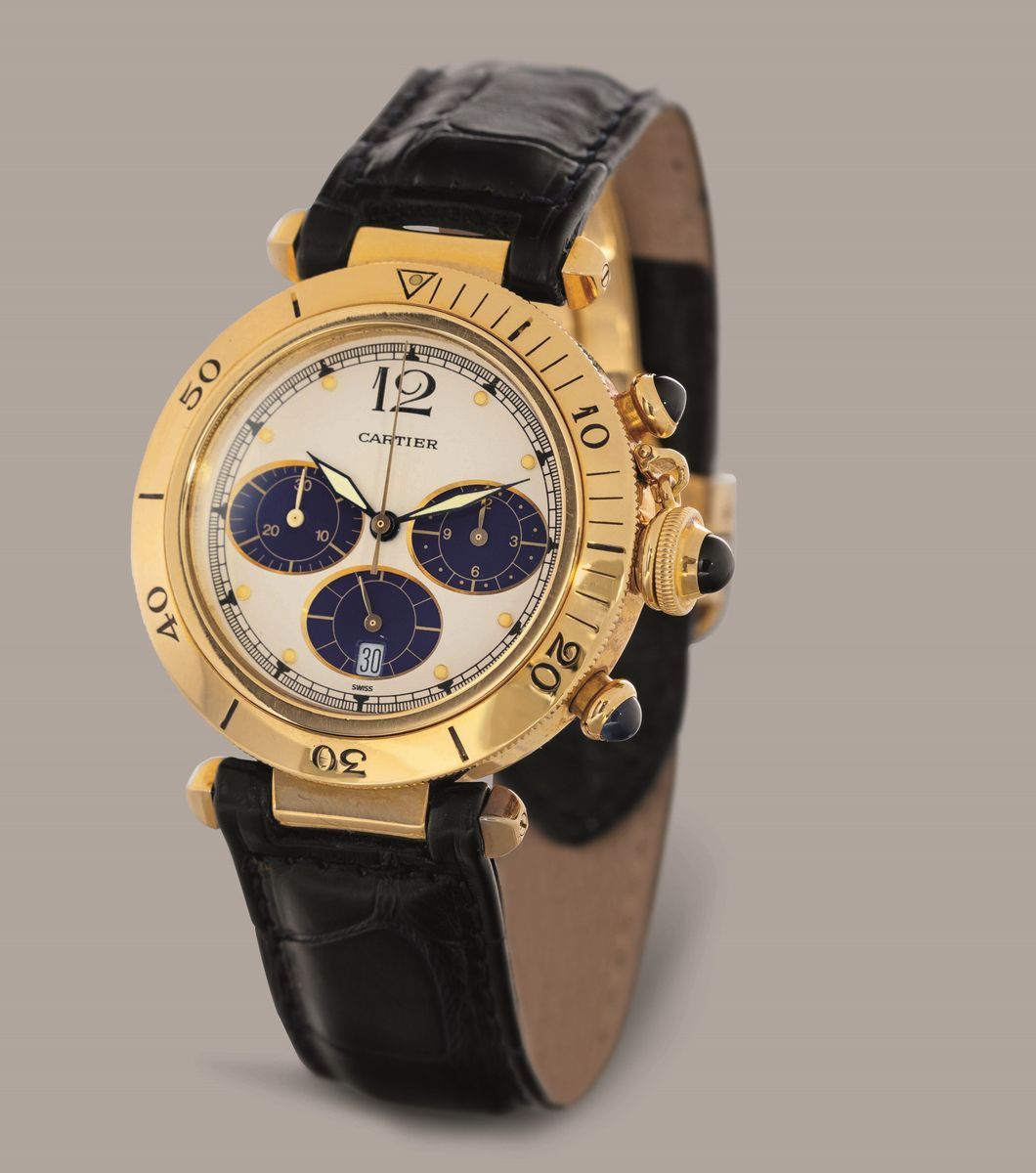 Cartier - Pasha Chrono Tre Contatori, Cassa in Oro Giallo 18k, Quadrante Argentè con Datario e Gh...