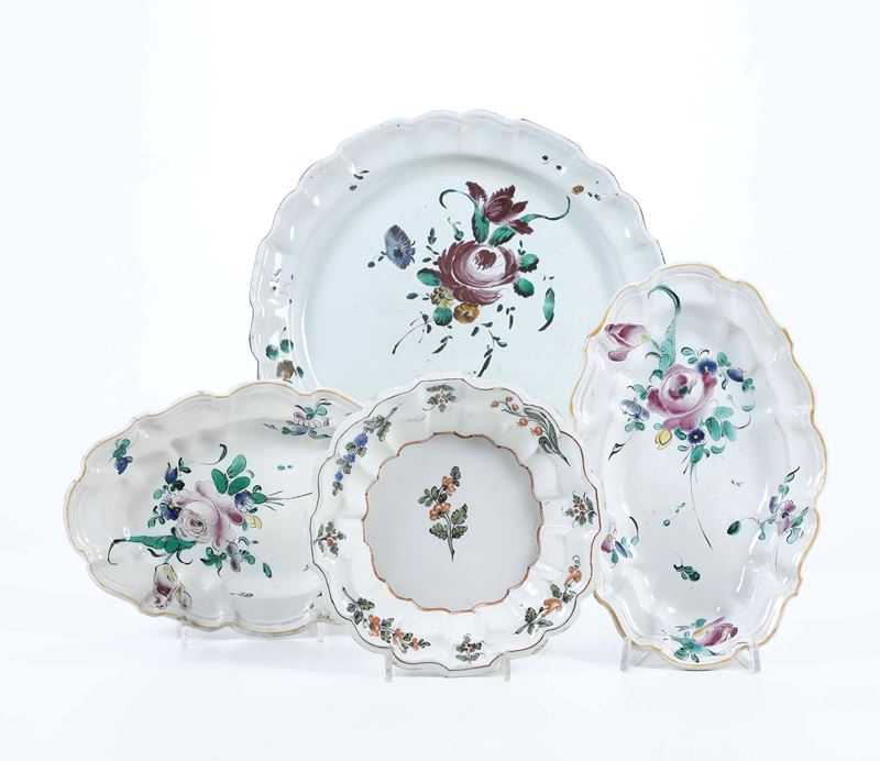 Quattro piatti Italia Settentrionale, seconda metà del XVIII secolo  - Asta Ceramiche - Cambi Casa d'Aste
